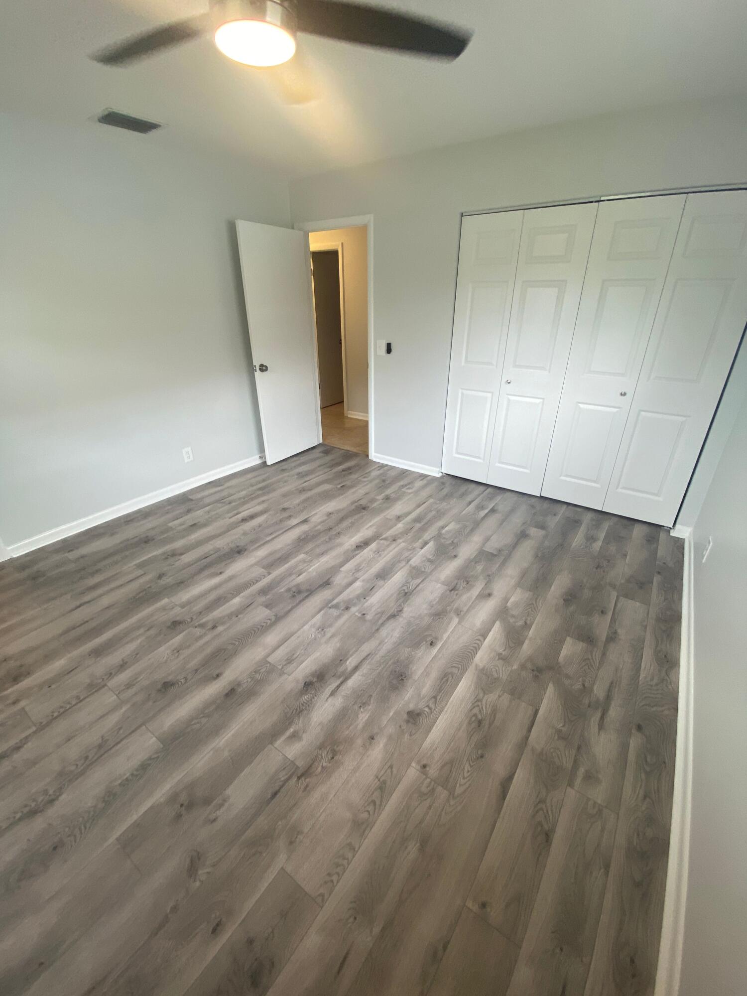 1317 Willow Road West Palm Beach, FL 33406 - Photo 11 of 33 11