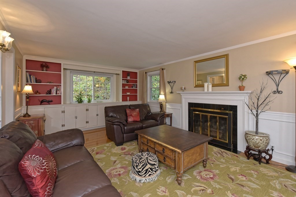 6 Rice Spring Lane Wayland, MA 01778 - Photo 11 of 42 Gallery Image 11