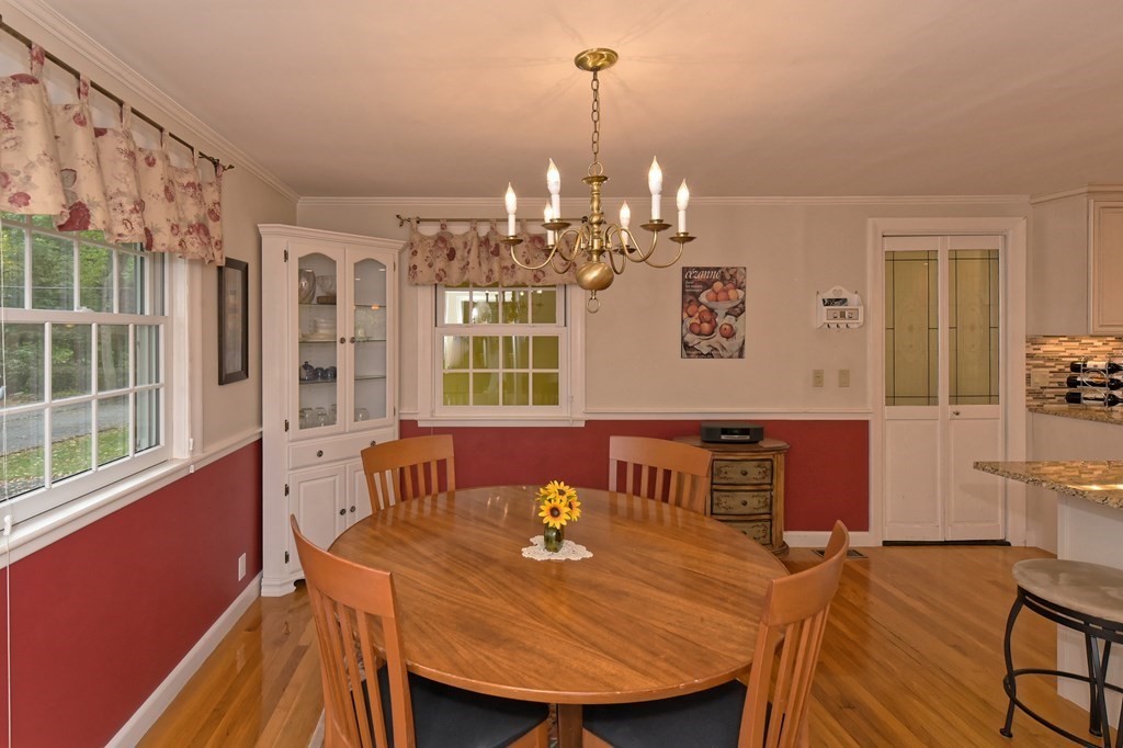6 Rice Spring Lane Wayland, MA 01778 - Photo 8 of 42 Gallery Image 8