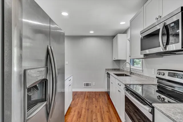 $2,400 | 5216 Sugar Loaf Mountain Road, Roanoke, VA 24018