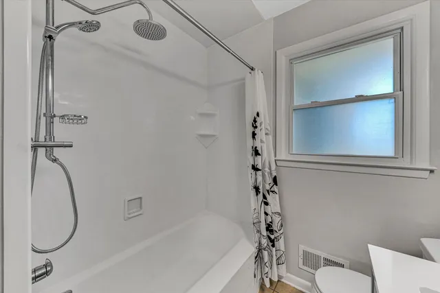 $2,400 | 5216 Sugar Loaf Mountain Road, Roanoke, VA 24018