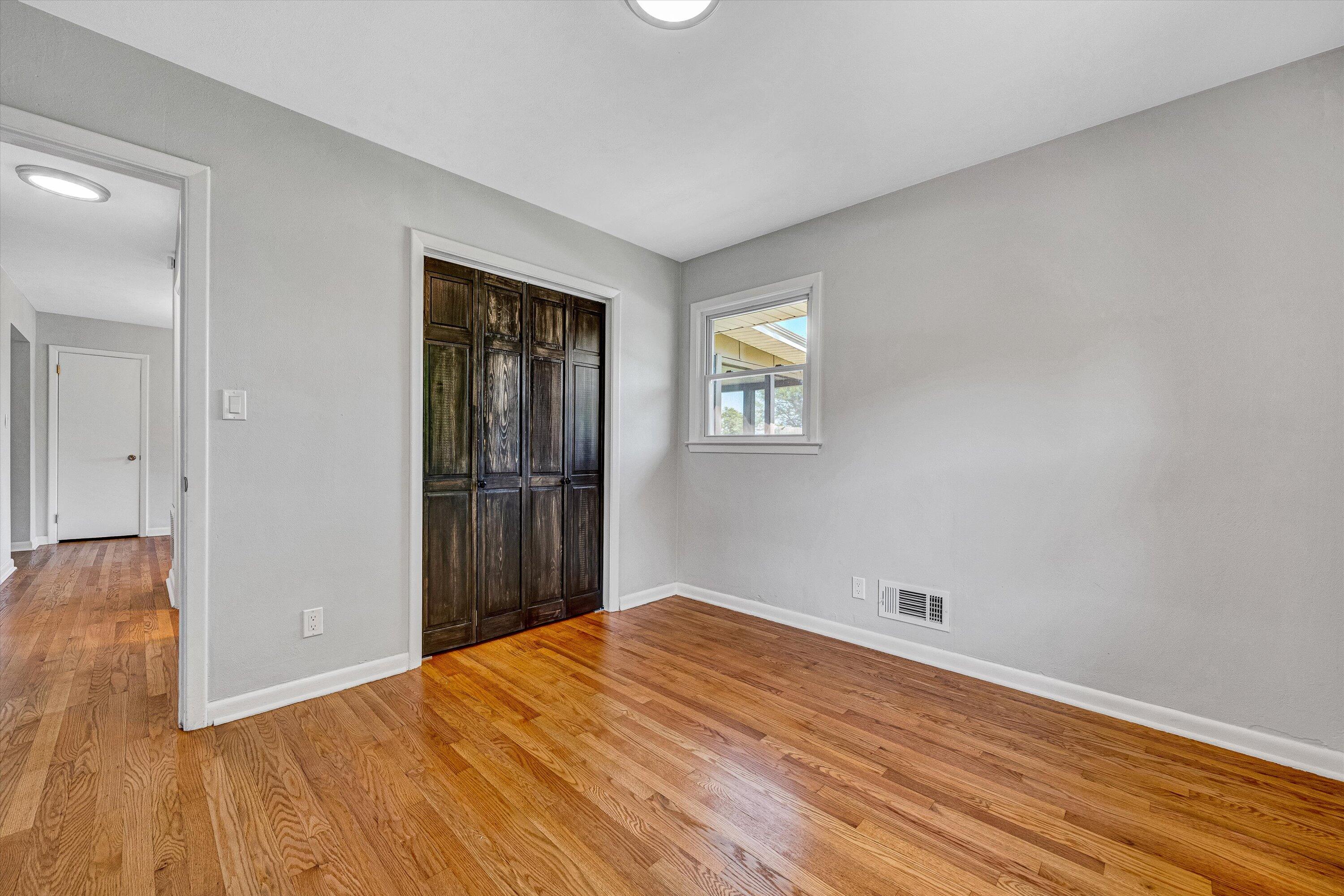 5216 Sugar Loaf Mountain Road Roanoke, VA 24018 - Photo 17 of 41 17-SGM-04905