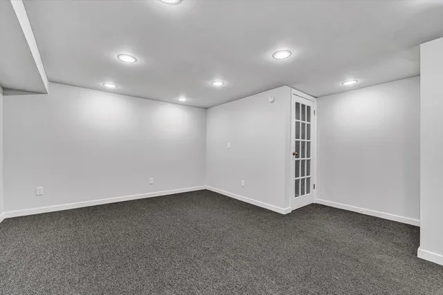 $2,400 | 5216 Sugar Loaf Mountain Road, Roanoke, VA 24018