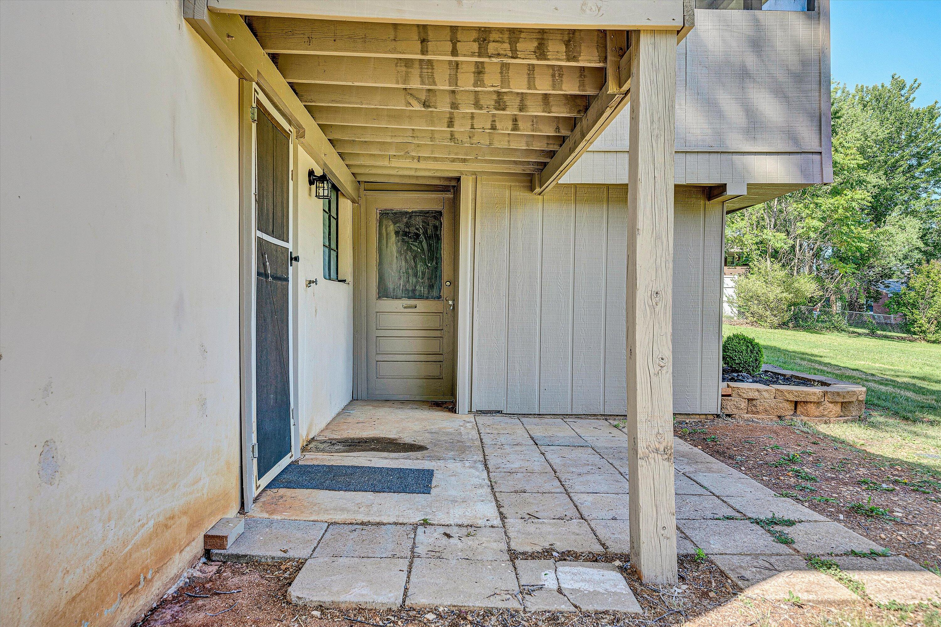 5216 Sugar Loaf Mountain Road Roanoke, VA 24018 - Photo 29 of 41 31-SGM-05010