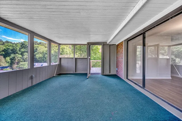 $2,400 | 5216 Sugar Loaf Mountain Road, Roanoke, VA 24018