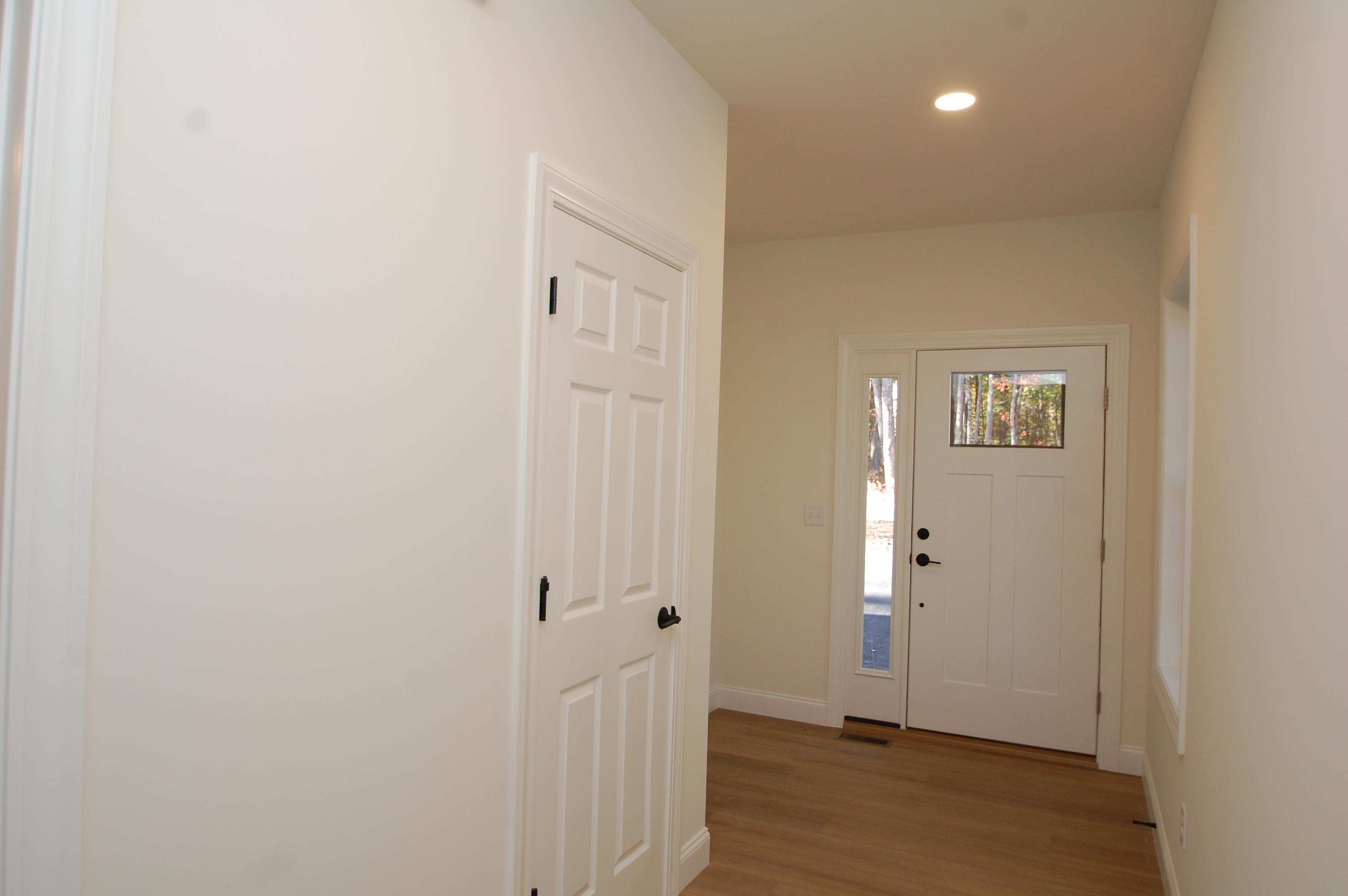 21 A Griffin Road Hudson, NH 03051 - Photo 12 of 17