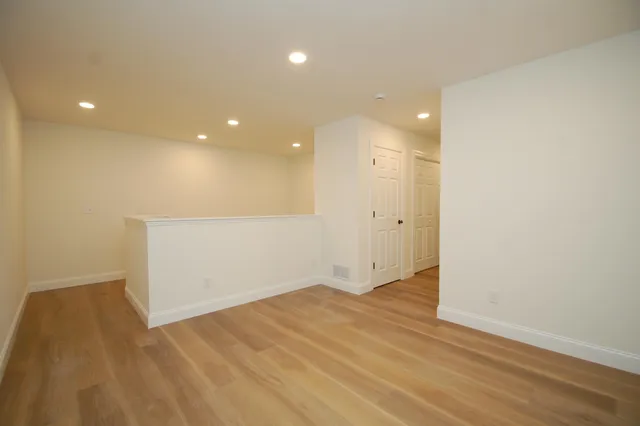 $610,000 | 21 A Griffin Road, Hudson, NH 03051