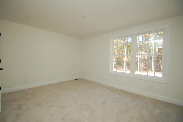 $610,000 | 21 A Griffin Road, Hudson, NH 03051