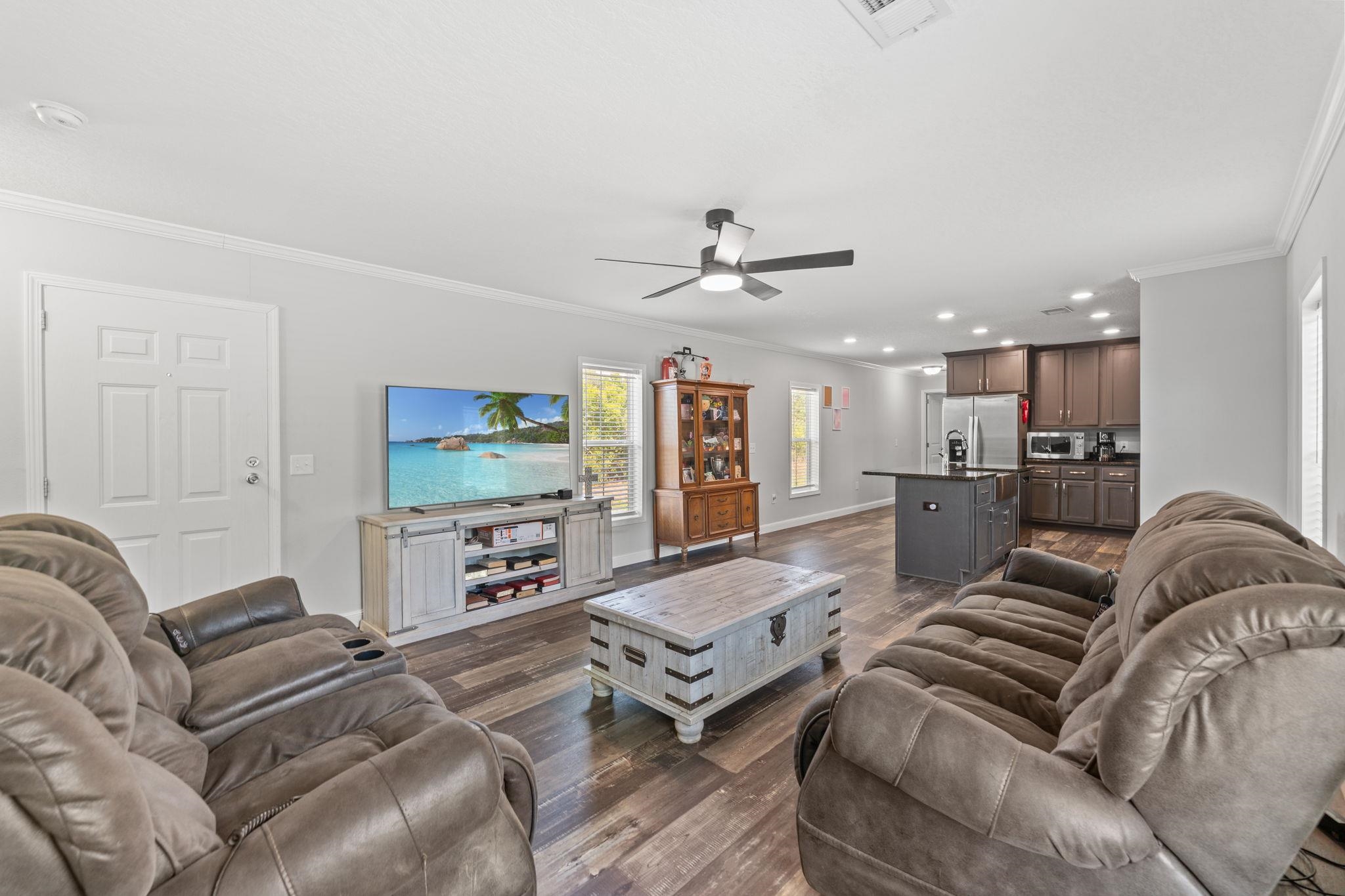 8790 Luck Road Nichols, SC 29581 - Photo 4 of 55