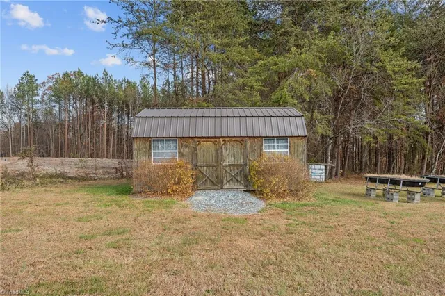 $395,500 | 5455 Byrd Road, Burlington, NC 27217