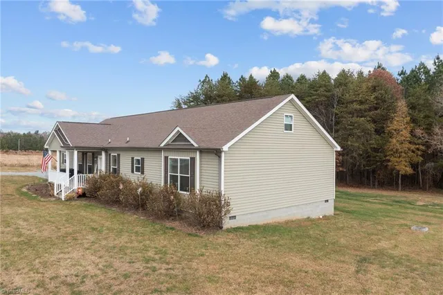 $395,500 | 5455 Byrd Road, Burlington, NC 27217
