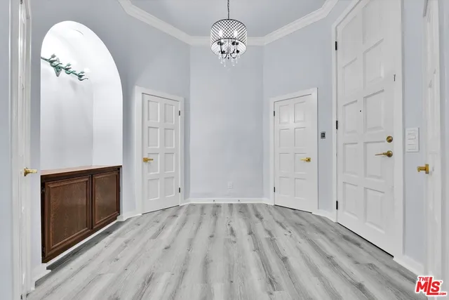 $9,995 | 1713 Queens Court, Los Angeles, CA 90069