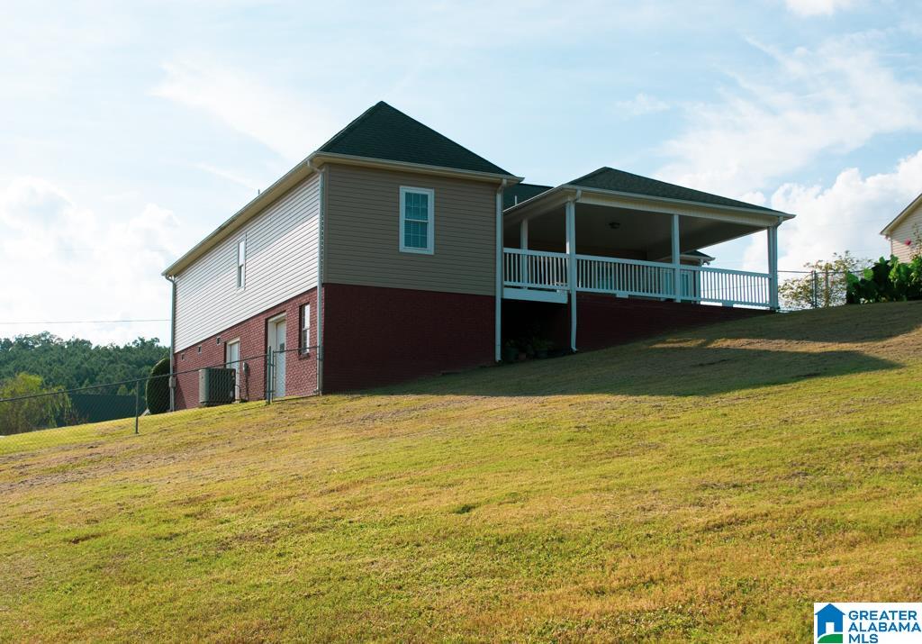 906 Ransome Drive Oneonta, AL 35121 - Photo 6 of 22 Gallery Image 6