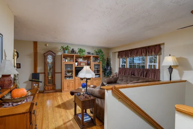 $559,900 | 37 Elmwood Street, Auburn, MA 01501