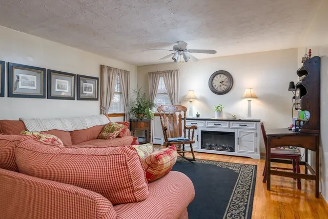 $559,900 | 37 Elmwood Street, Auburn, MA 01501