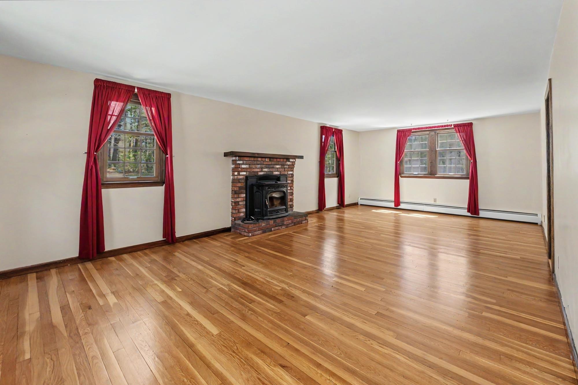 10 Fox Den Road Hollis, NH 03049 - Photo 16 of 42