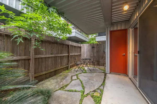 $2,200 | 6947 Ardmore Street, Houston, TX 77054