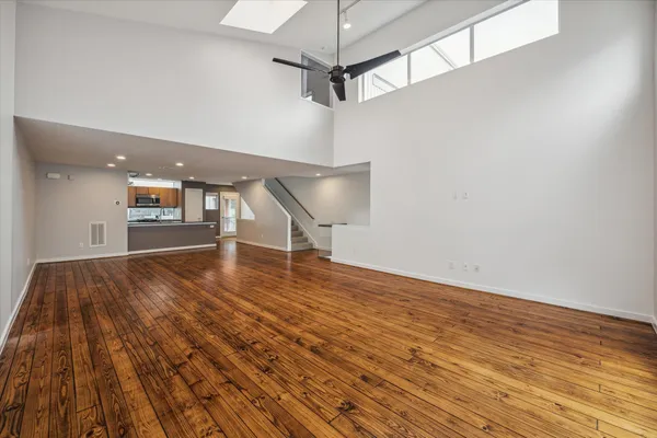 $2,200 | 6947 Ardmore Street, Houston, TX 77054