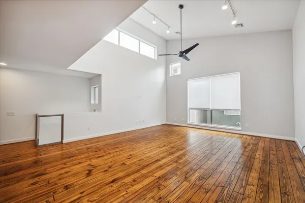 $2,200 | 6947 Ardmore Street, Houston, TX 77054