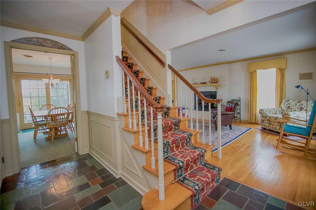 3858 Manchester Road Allentown, PA 18104 - Photo 3 of 19 Gallery Image 3