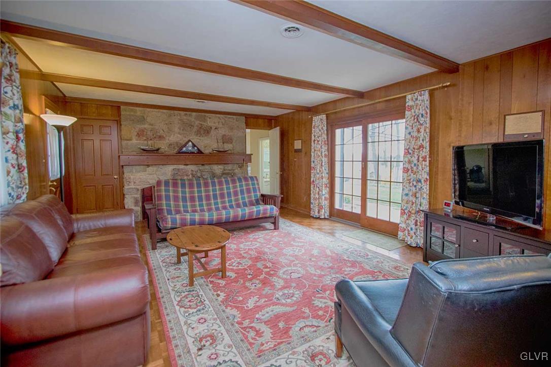 3858 Manchester Road Allentown, PA 18104 - Photo 7 of 19 Gallery Image 7