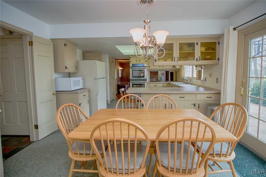 3858 Manchester Road Allentown, PA 18104 - Photo 9 of 19 Gallery Image 9
