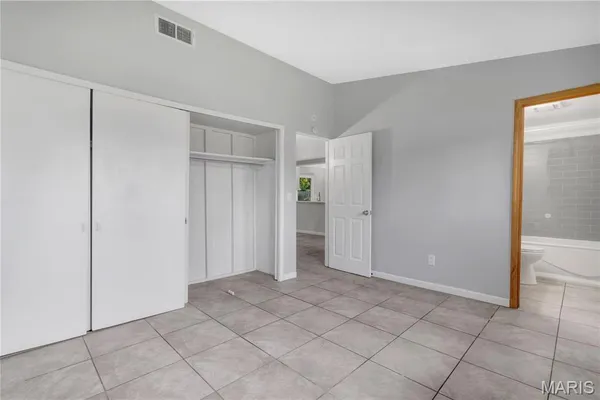 $172,000 | 2340 St Catherine Street, Florissant, MO 63033