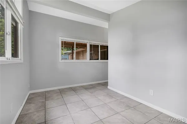 $172,000 | 2340 St Catherine Street, Florissant, MO 63033