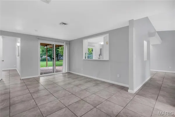 $172,000 | 2340 St Catherine Street, Florissant, MO 63033