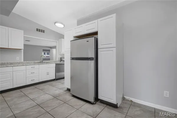 $172,000 | 2340 St Catherine Street, Florissant, MO 63033