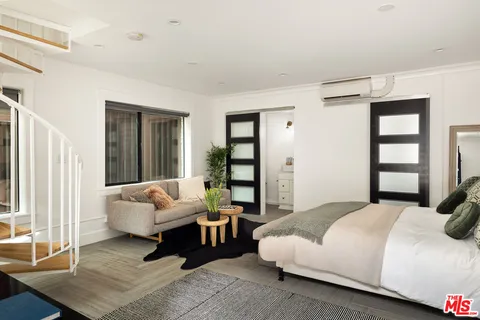 $999,000 | 2020 Rosilla Place, Los Angeles, CA 90046