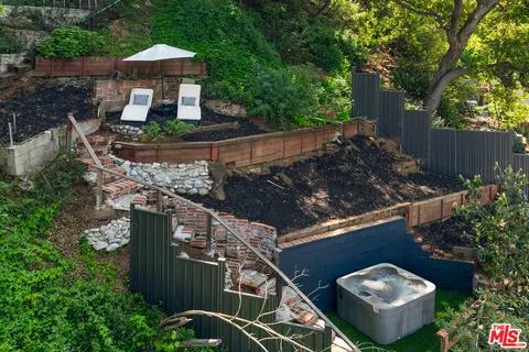 $999,000 | 2020 Rosilla Place, Los Angeles, CA 90046