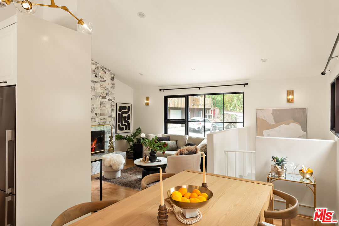 2020 Rosilla Place Los Angeles, CA 90046 - Photo 9 of 29