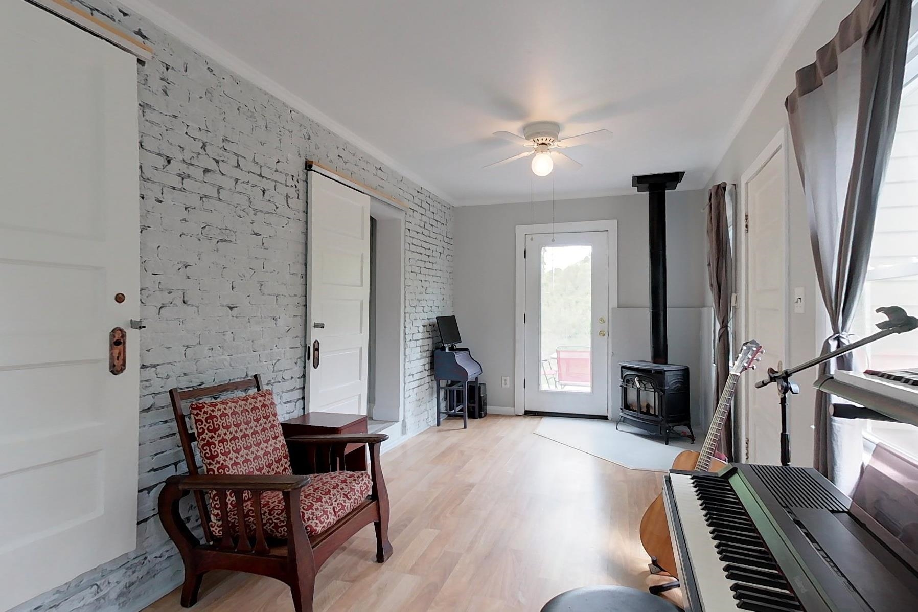 120 Lock Street Nashua, NH 03064 - Photo 10 of 24