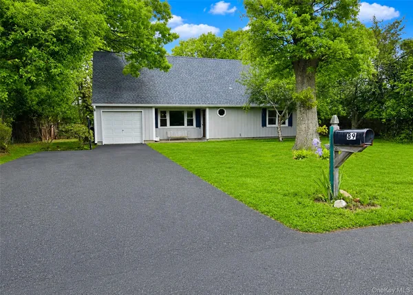 $524,999 | 89 Lincoln Avenue, Mastic Beach, NY 11967