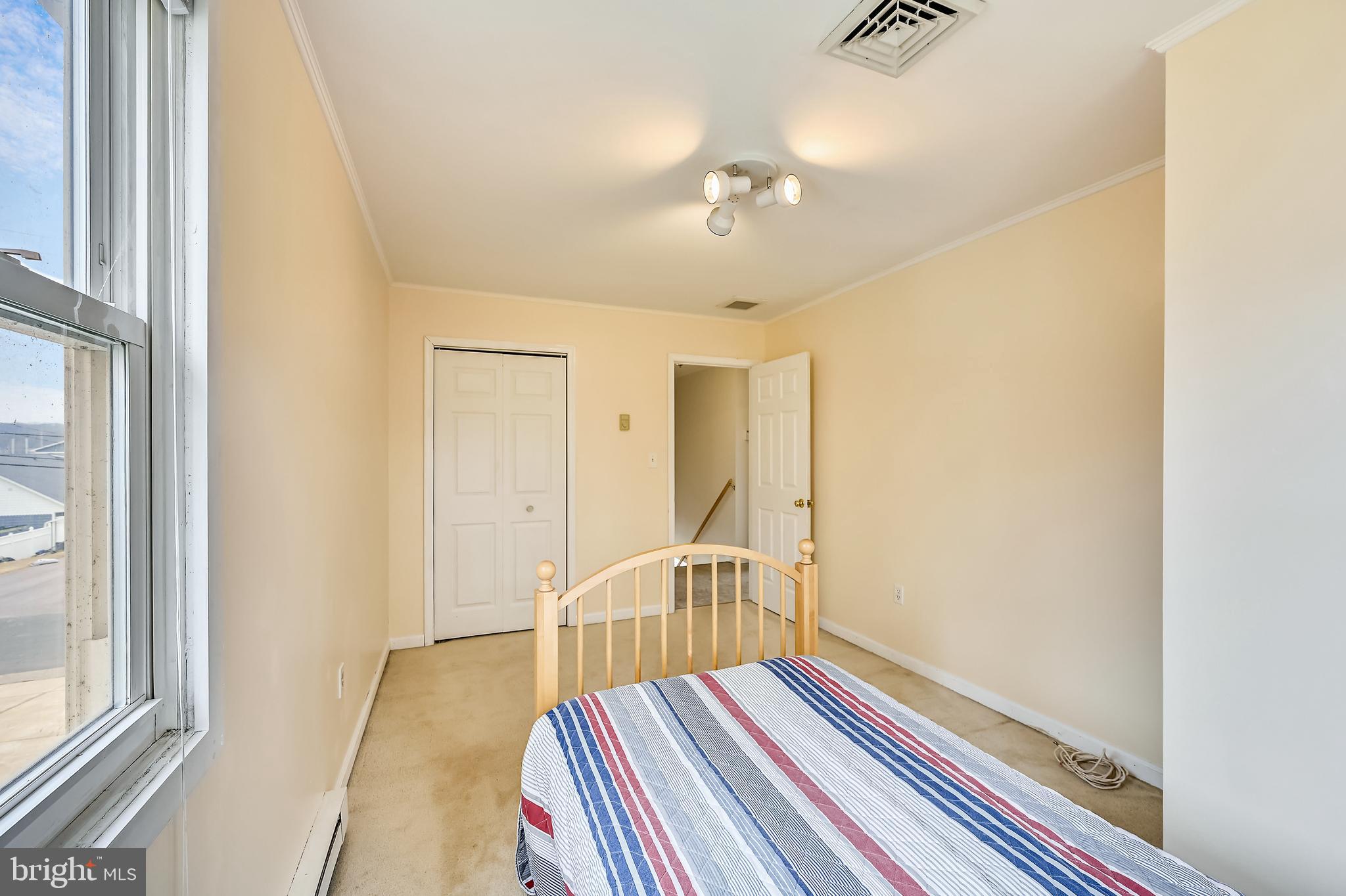 203 Bar Harbor Road Pasadena, MD 21122 - Photo 13 of 38 Guest Bedroom #2