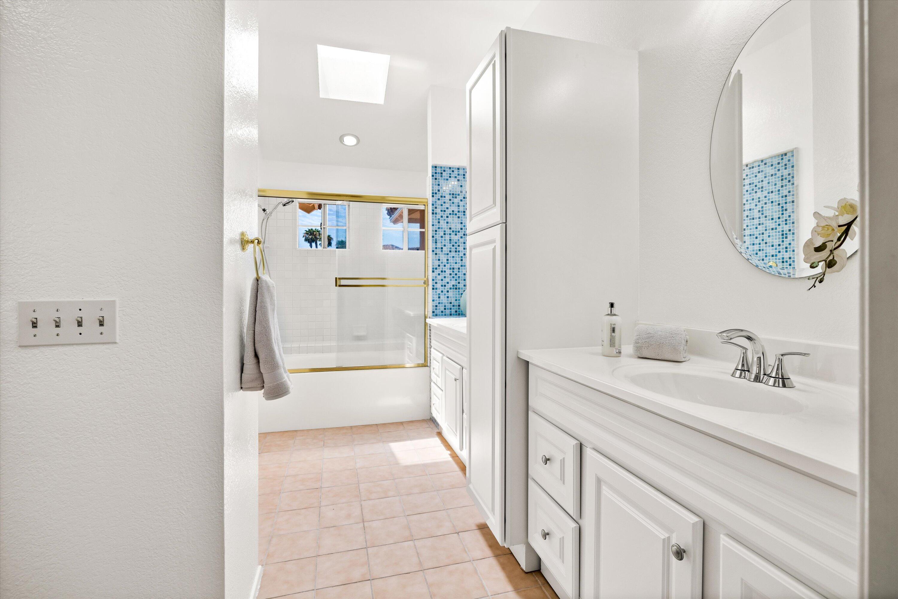 7115 Georgetown Road Santa Barbara, CA 93117 - Photo 14 of 27 Primary Master Suite