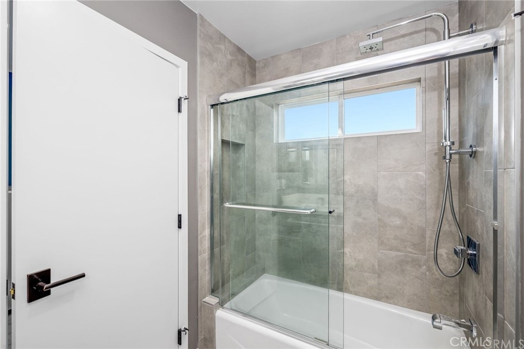5 Clipper Road, Unit A Rancho Palos Verdes, CA 90275 - Photo 12 of 20 a bathroom with a bathtub and a shower