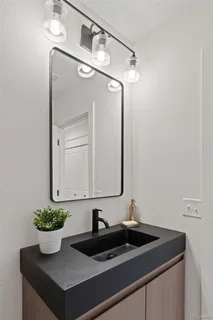 $595,000 | 1464 West Lake Avenue, Littleton, CO 80120