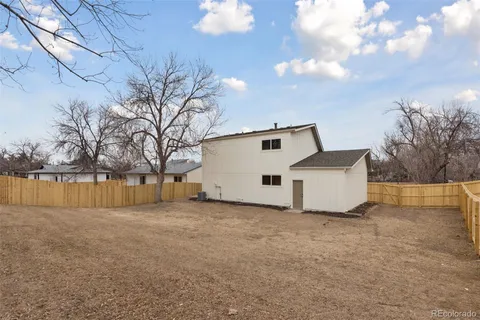 $595,000 | 1464 West Lake Avenue, Littleton, CO 80120