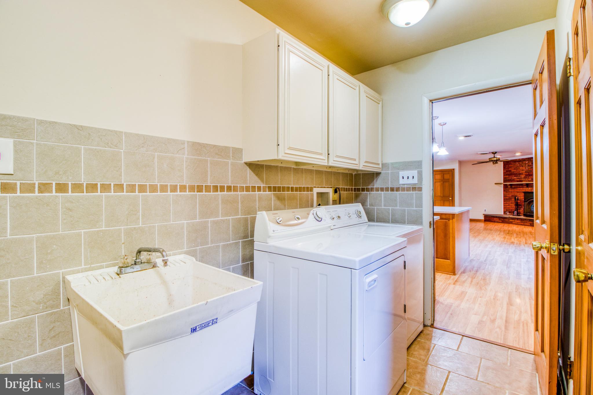 340 West Knowlton Road Media, PA 19063 - Photo 22 of 35 Laundry Room