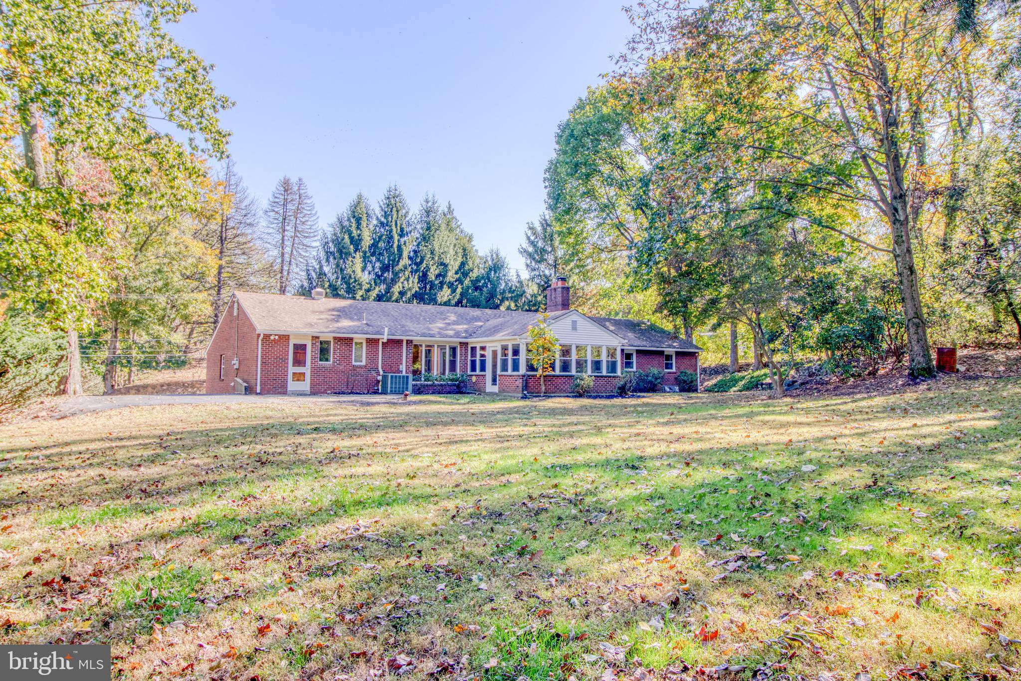 340 West Knowlton Road Media, PA 19063 - Photo 8 of 35 Exterior Back