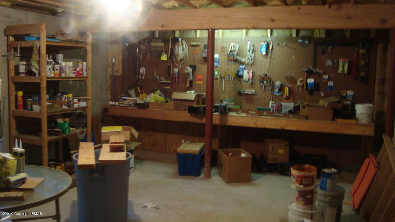 10112 Swiftwater Road Mount Pocono, PA 18344 - Photo 9 of 17 Workshop