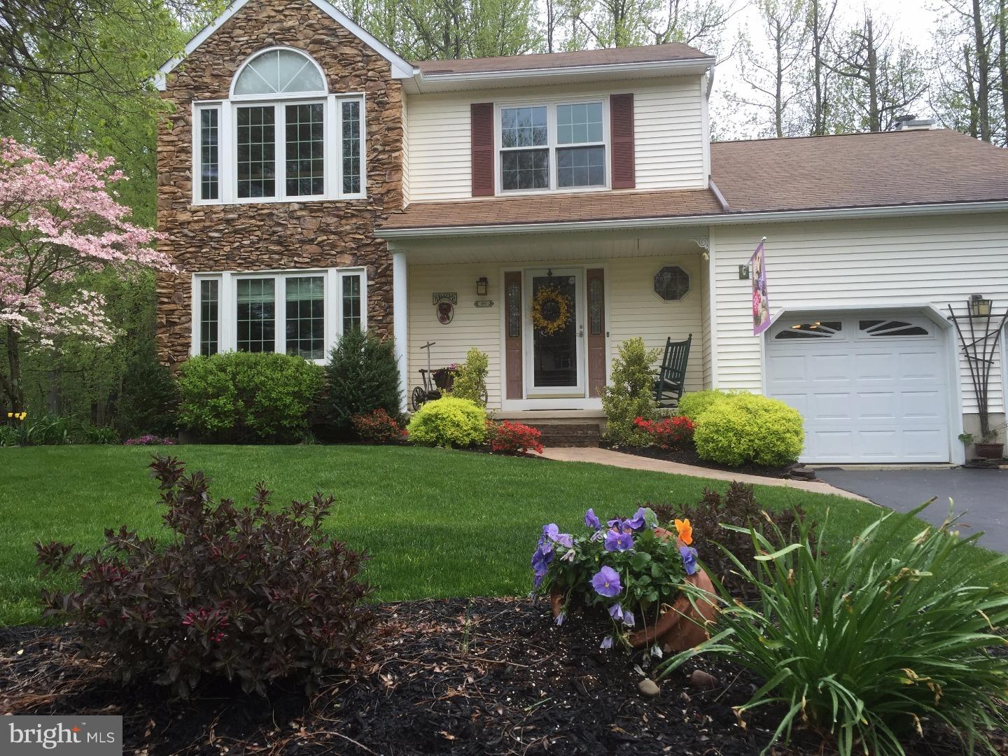 85 Miry Brook Road Hamilton, NJ 08690 - Photo 2 of 25 Gallery Image 2
