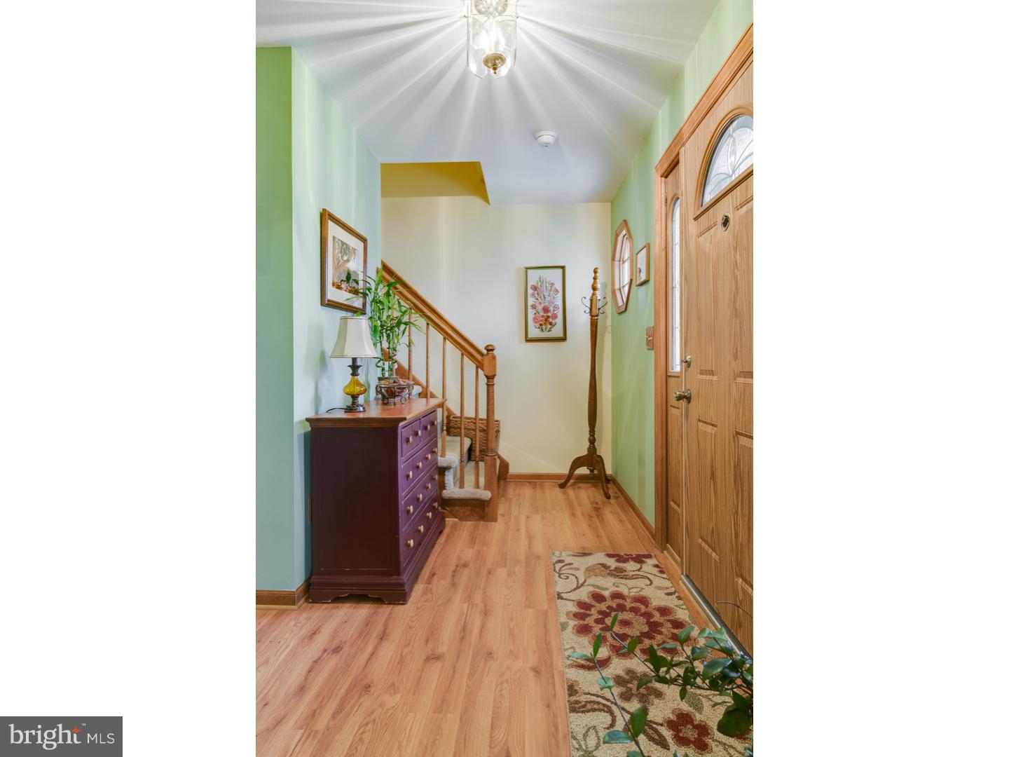 85 Miry Brook Road Hamilton, NJ 08690 - Photo 3 of 25 Gallery Image 3
