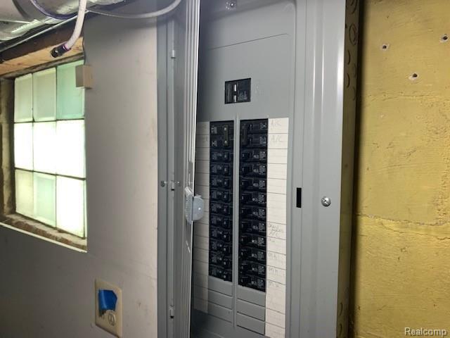 8014 Edward Avenue Center Line, MI 48015 - Photo 19 of 23