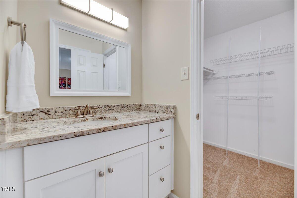 5610 Hamstead Crossing Raleigh, NC 27612 - Photo 17 of 30 Bath 2