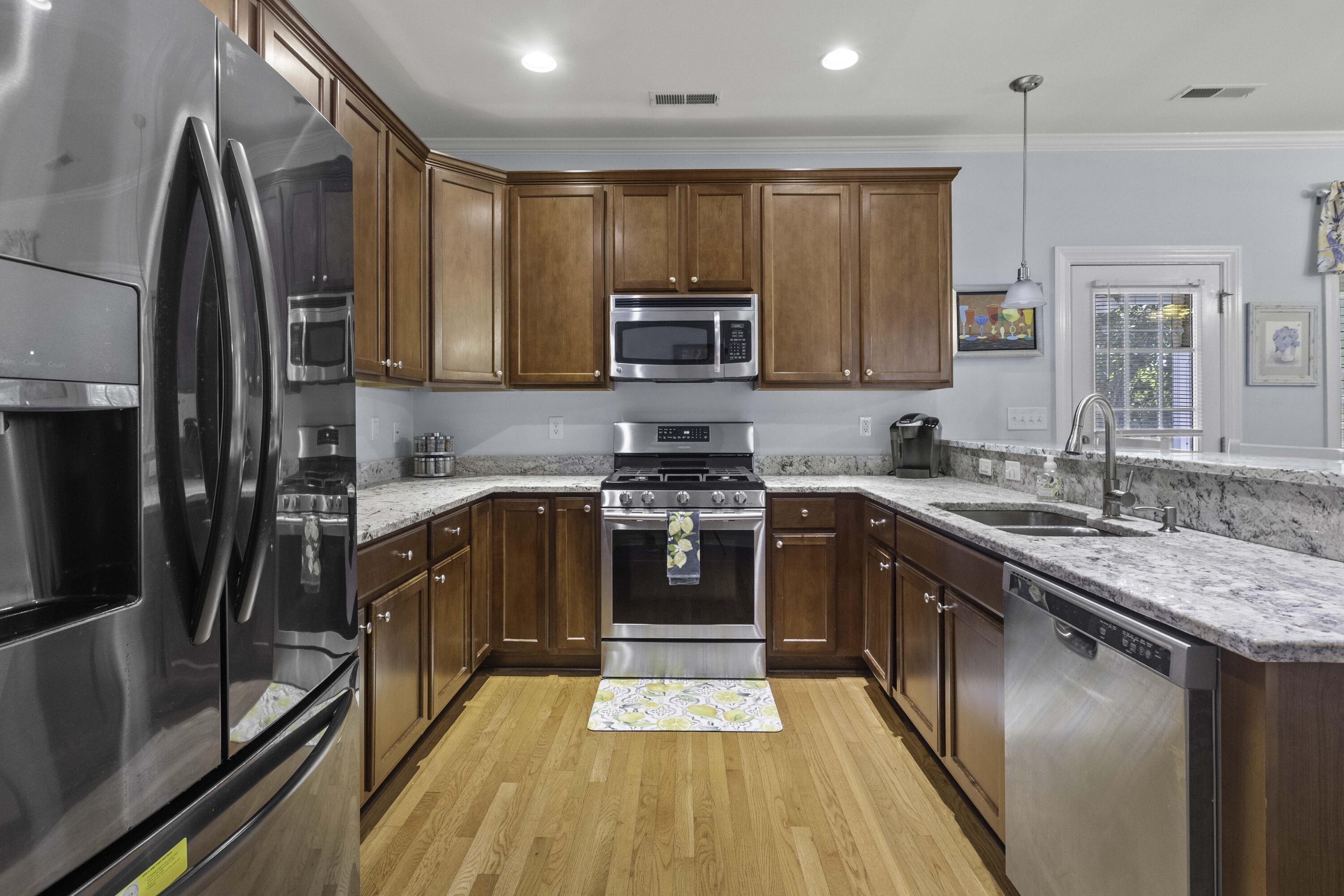 4020 Conant Road Mount Pleasant, SC 29466 - Photo 13 of 49 4020ConantRd-CasaVerdemediaLLC14