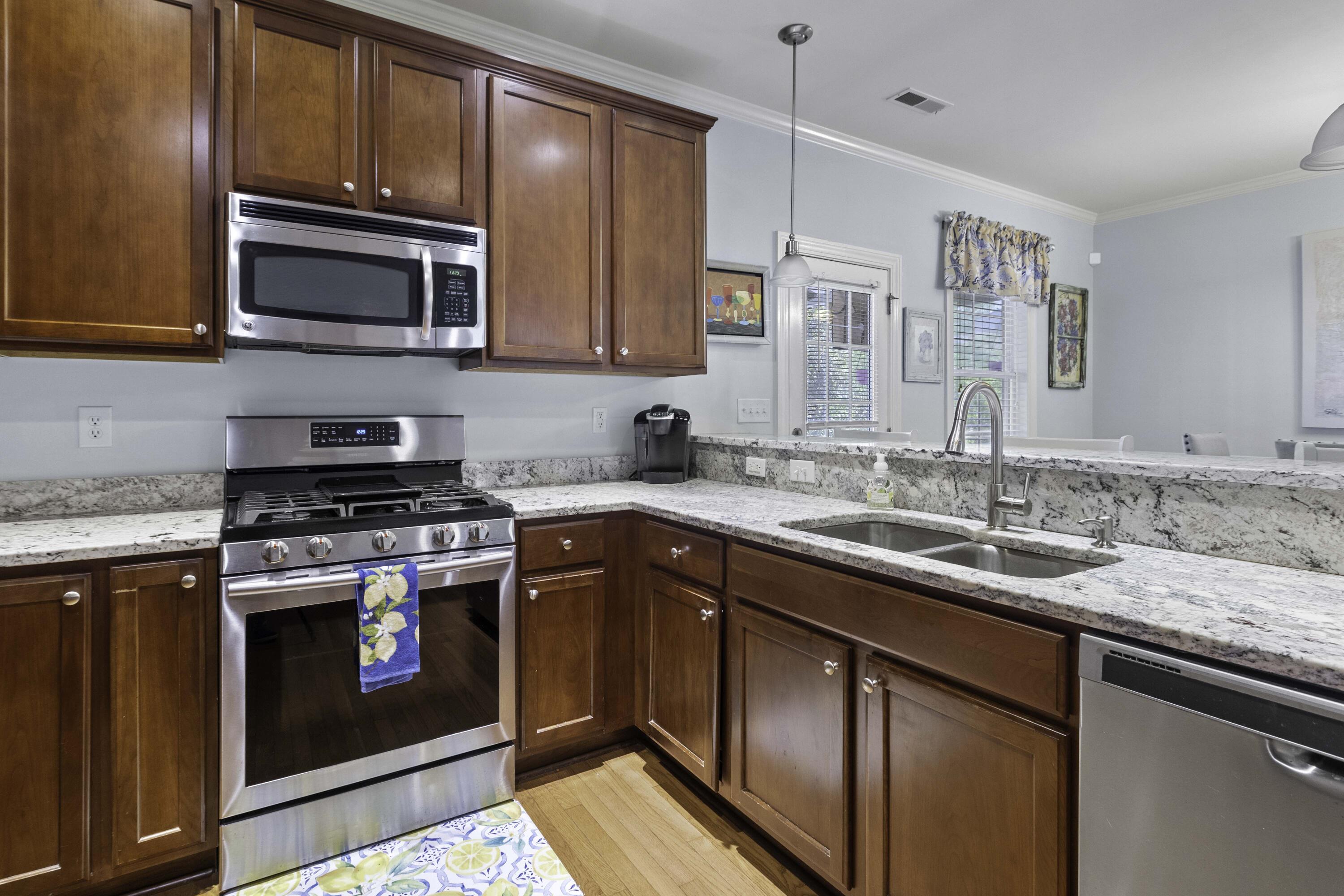 4020 Conant Road Mount Pleasant, SC 29466 - Photo 14 of 49 4020ConantRd-CasaVerdemediaLLC15