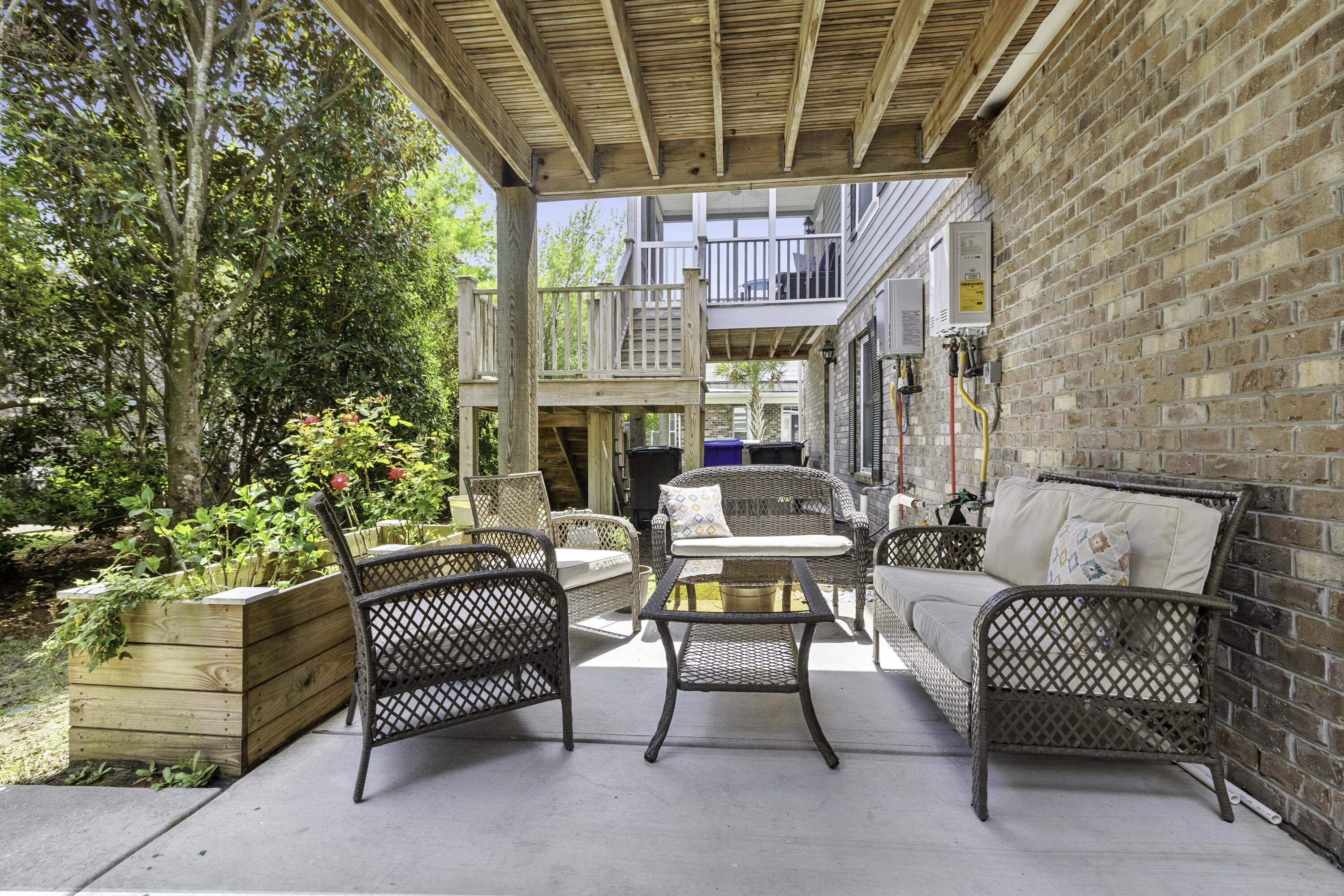 4020 Conant Road Mount Pleasant, SC 29466 - Photo 40 of 49 back patio